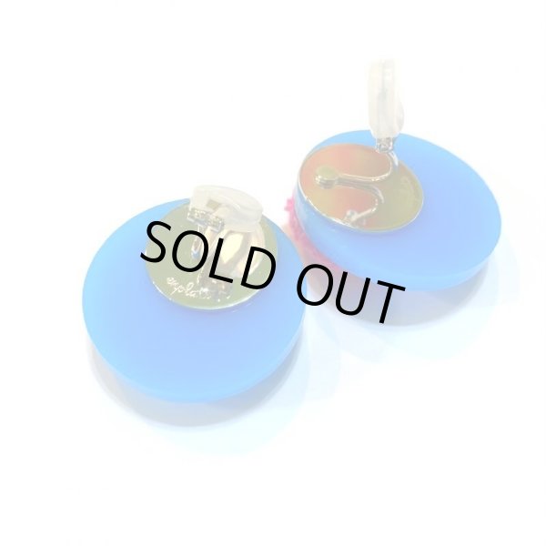 画像8: ツイードとアクリルの耳飾り　クリアブルー×ネイビー（イヤリング・ピアス可） (8)